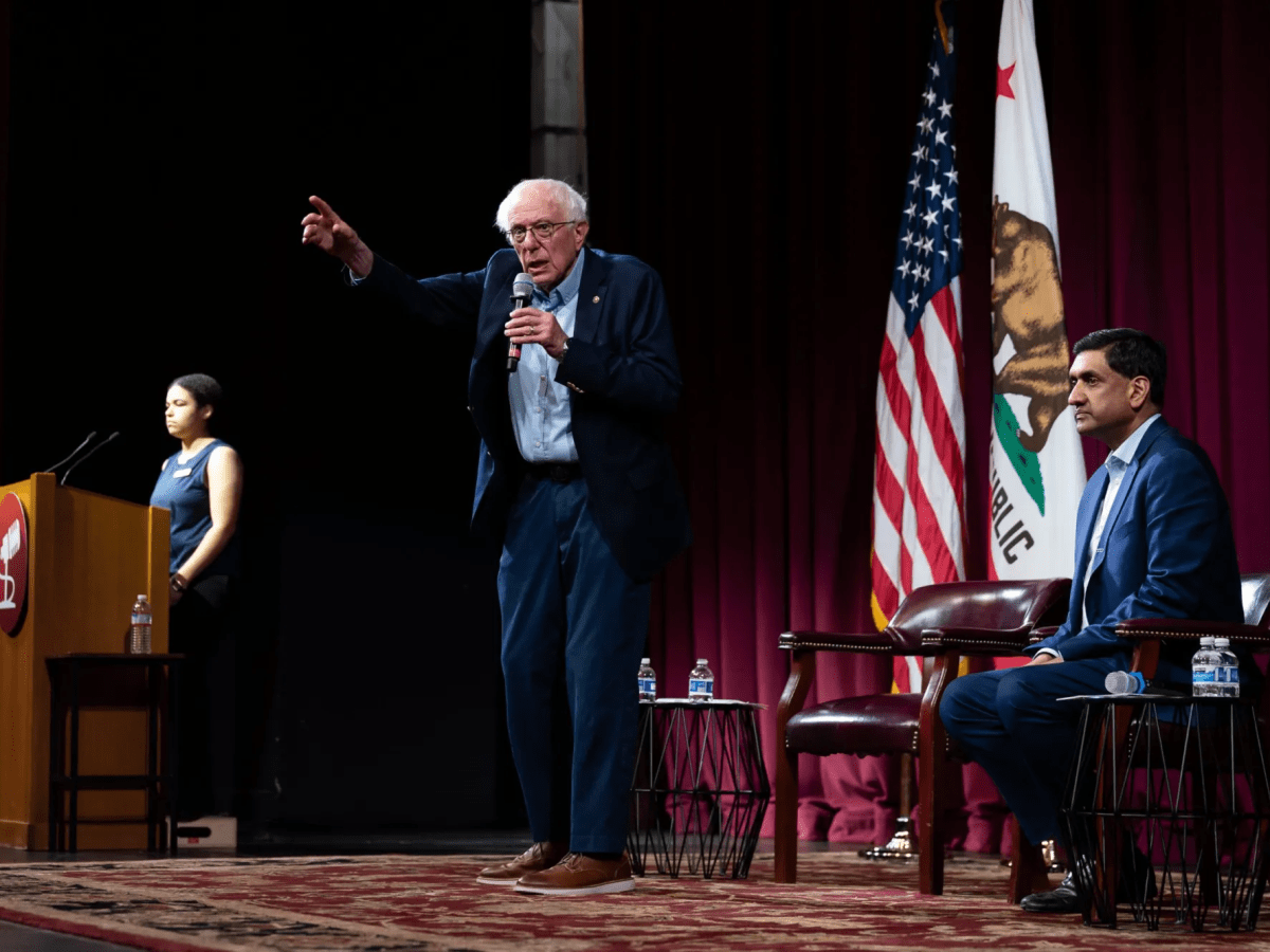 Bernie Sanders on AI: A ‘Tsunami’ We Must Prepare&nbsp;For